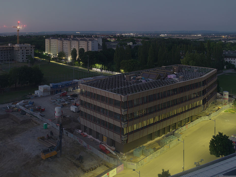 Livebild Baukamera 1 - Gesamtpanorama Baustelle Neubau 'BORGL Viola Park', Horrplatz 3, 1100 Wien (ca. 5 Minuteninterval)